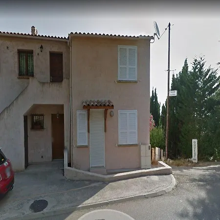 Chez Carlotta *